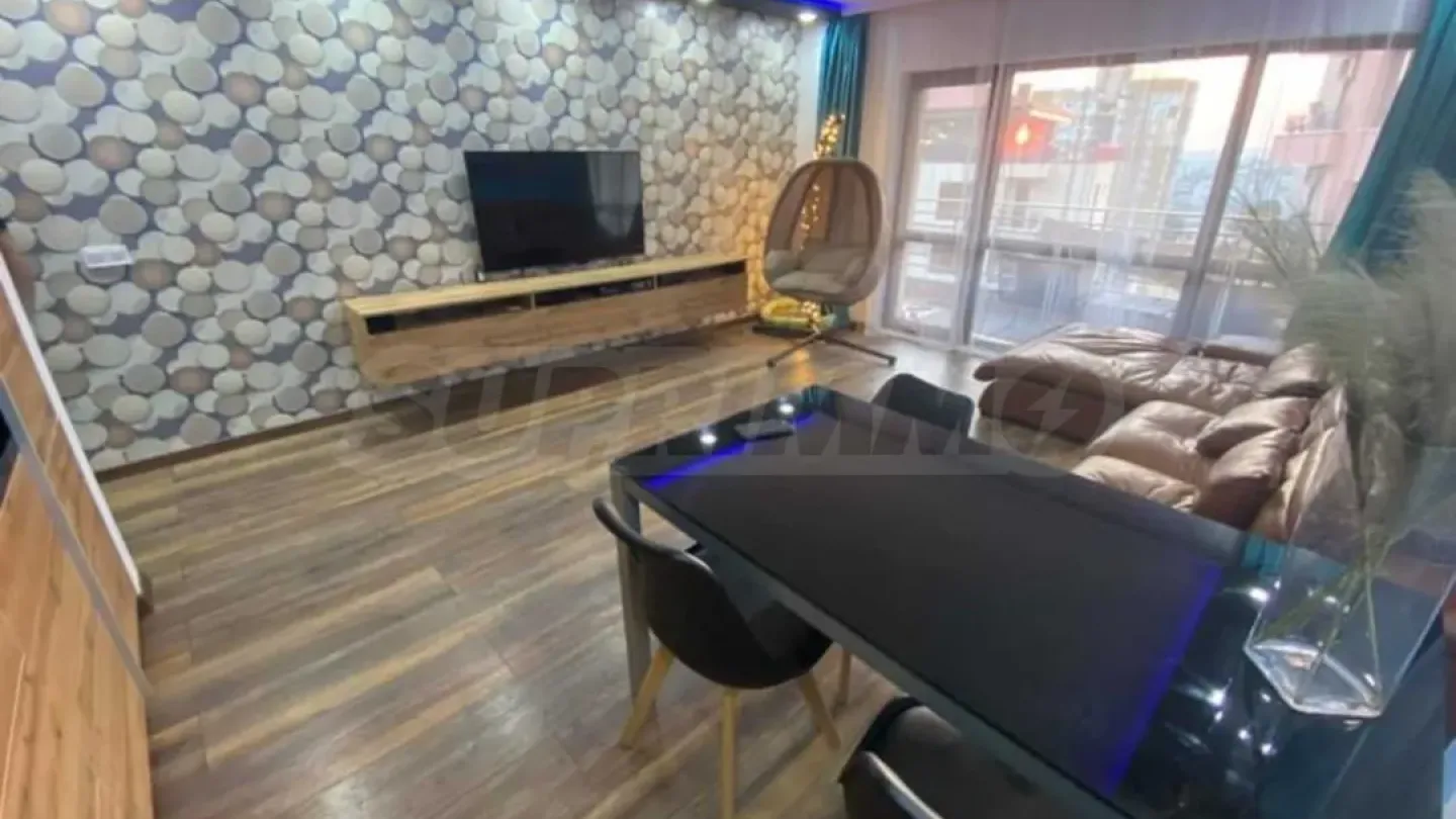 Spacious Fully Furnished Apartment in Varna, Bulgaria - Image 4
