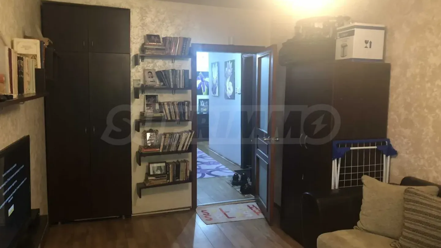 Spacious Fully Furnished Apartment in Burgas "Vzhradzhane" - Image 3