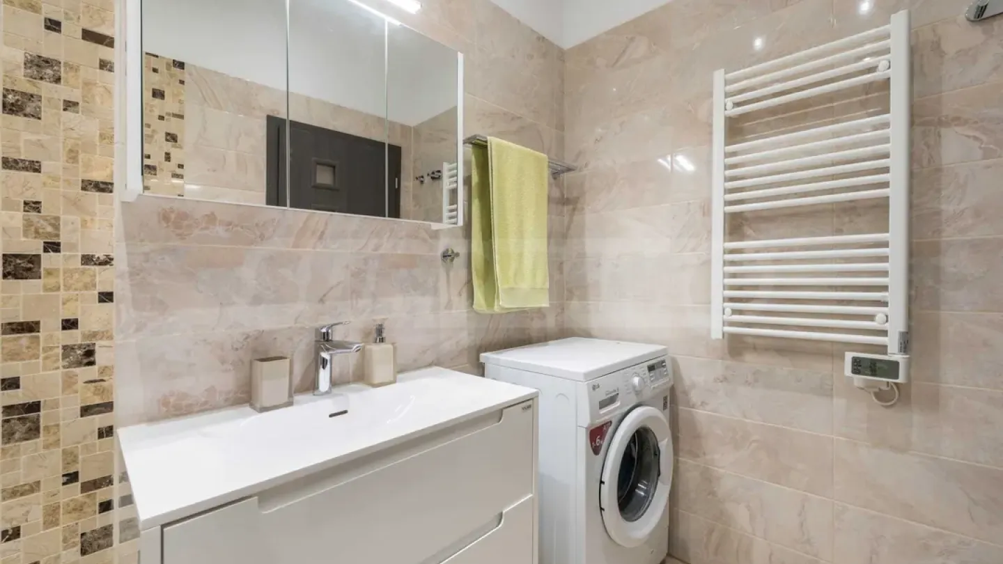 Stylish Varna Apartment with Sea Views - New! - Image 1