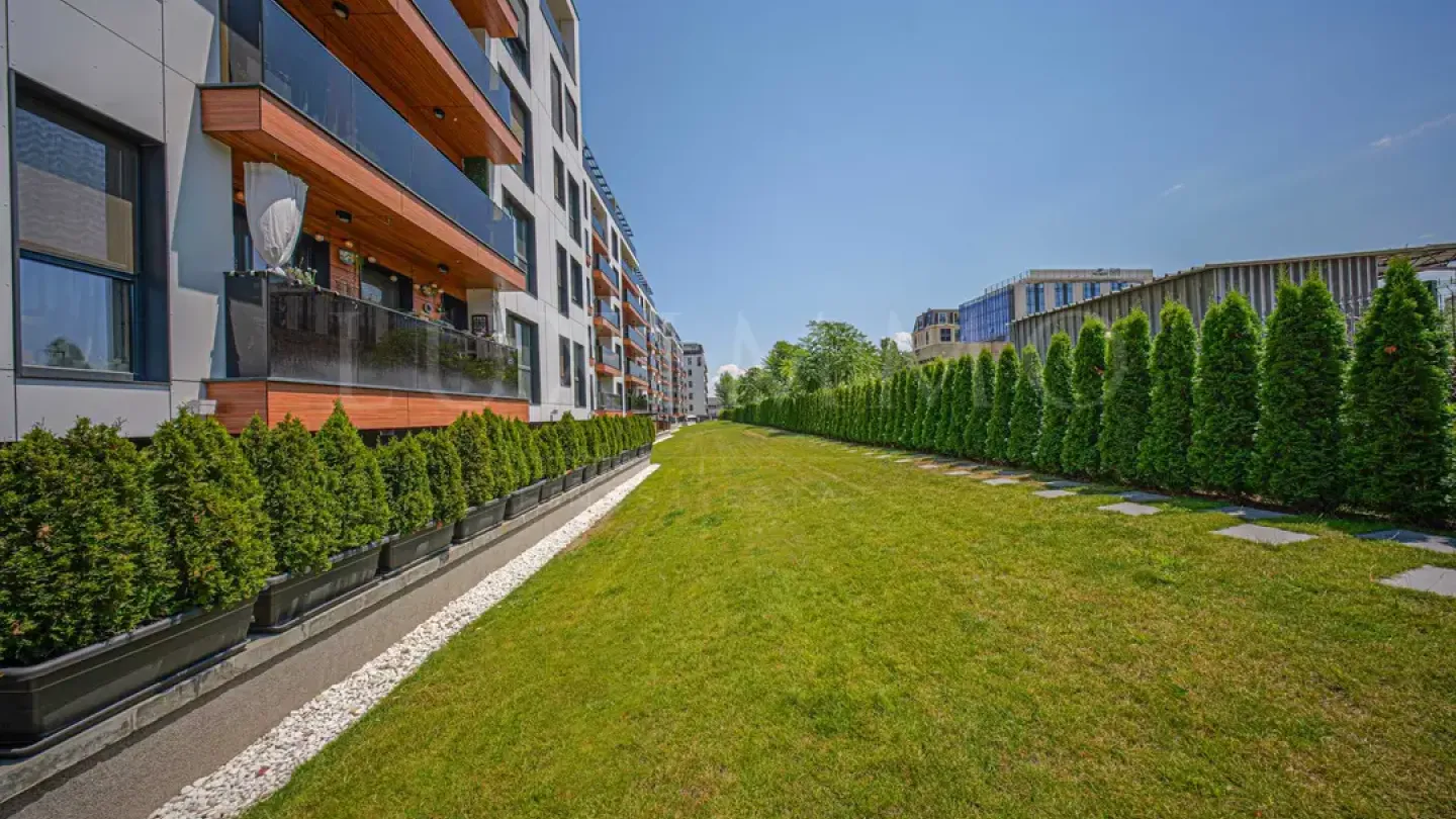 Spacious 2-Bed Apartment in Sofia’s "White Quarter" - Image 1
