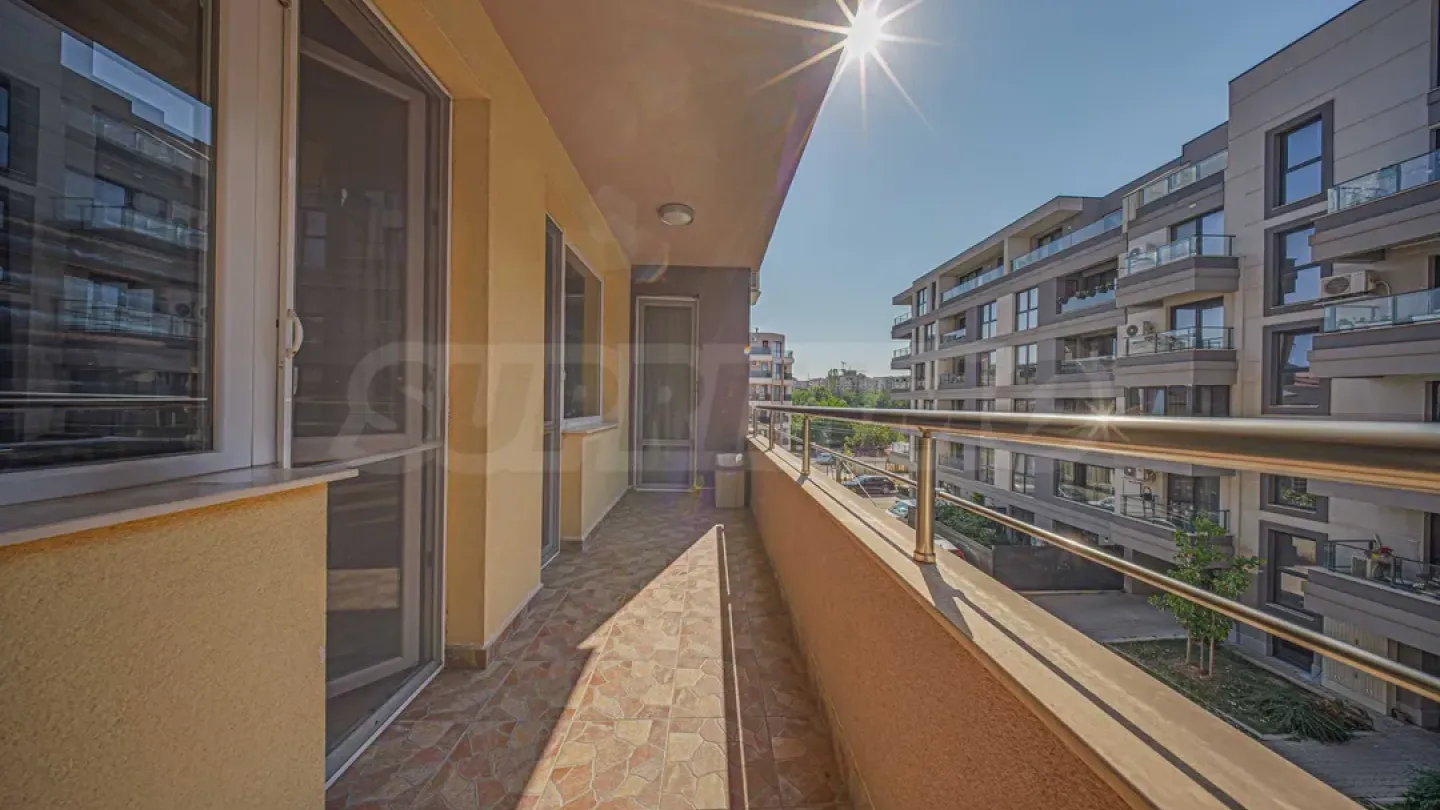 Spacious, Fully Furnished 3-Bedroom Apartment in Sofia - Image 2