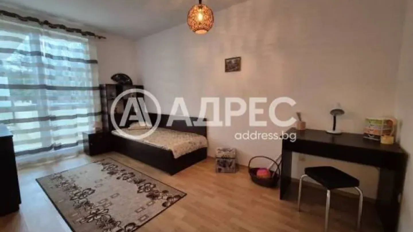 Spacious Three-Bedroom Apartment with Terraces Near Varna Beach for Rent. - Image 3