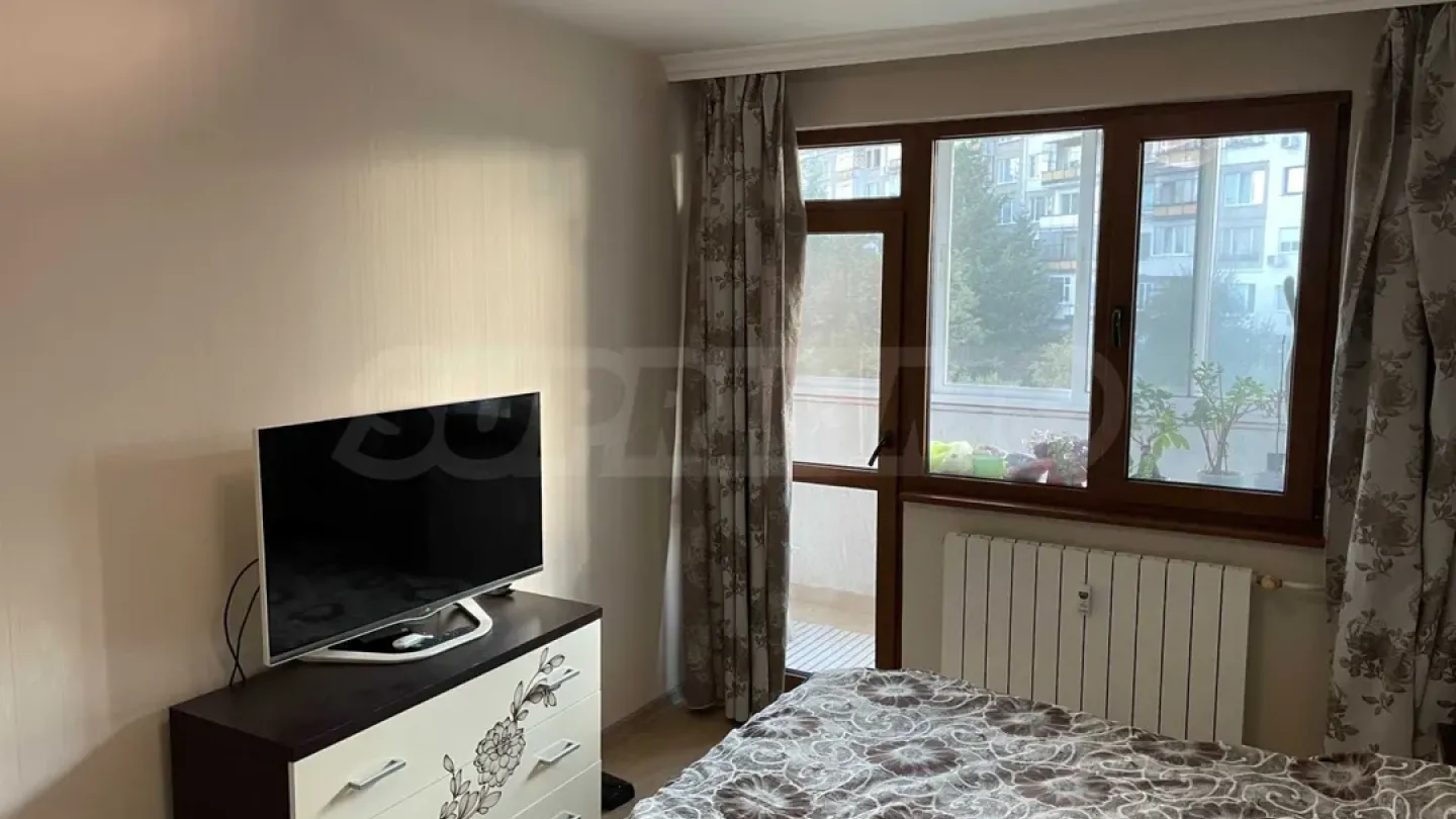 Spacious 2BR Apartment Near Metro &amp; Amenities - Image 1