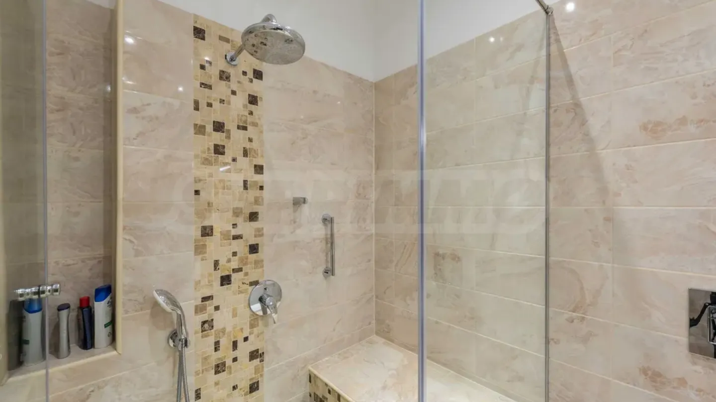 Stylish Varna Apartment with Sea Views - New! - Image 2