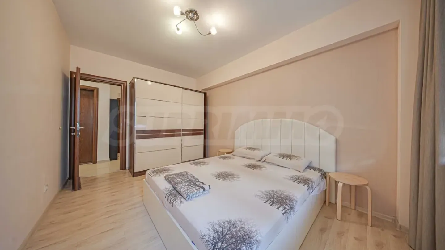 Spacious, Fully Furnished 3-Bedroom Apartment in Sofia - Image 5