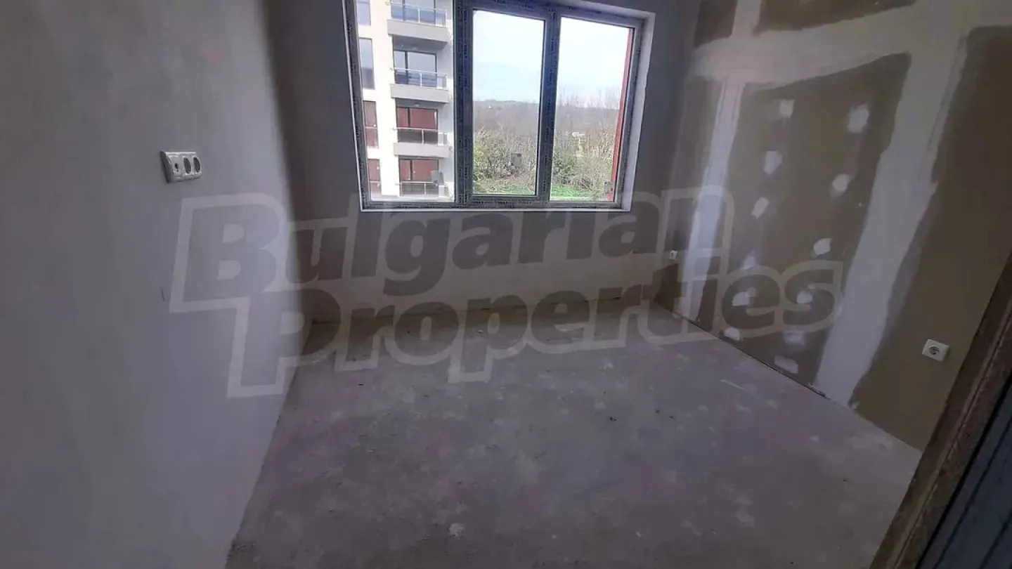 Bright Varna Apartment - New Construction, 52 sqm, BGS Ready - Image 3
