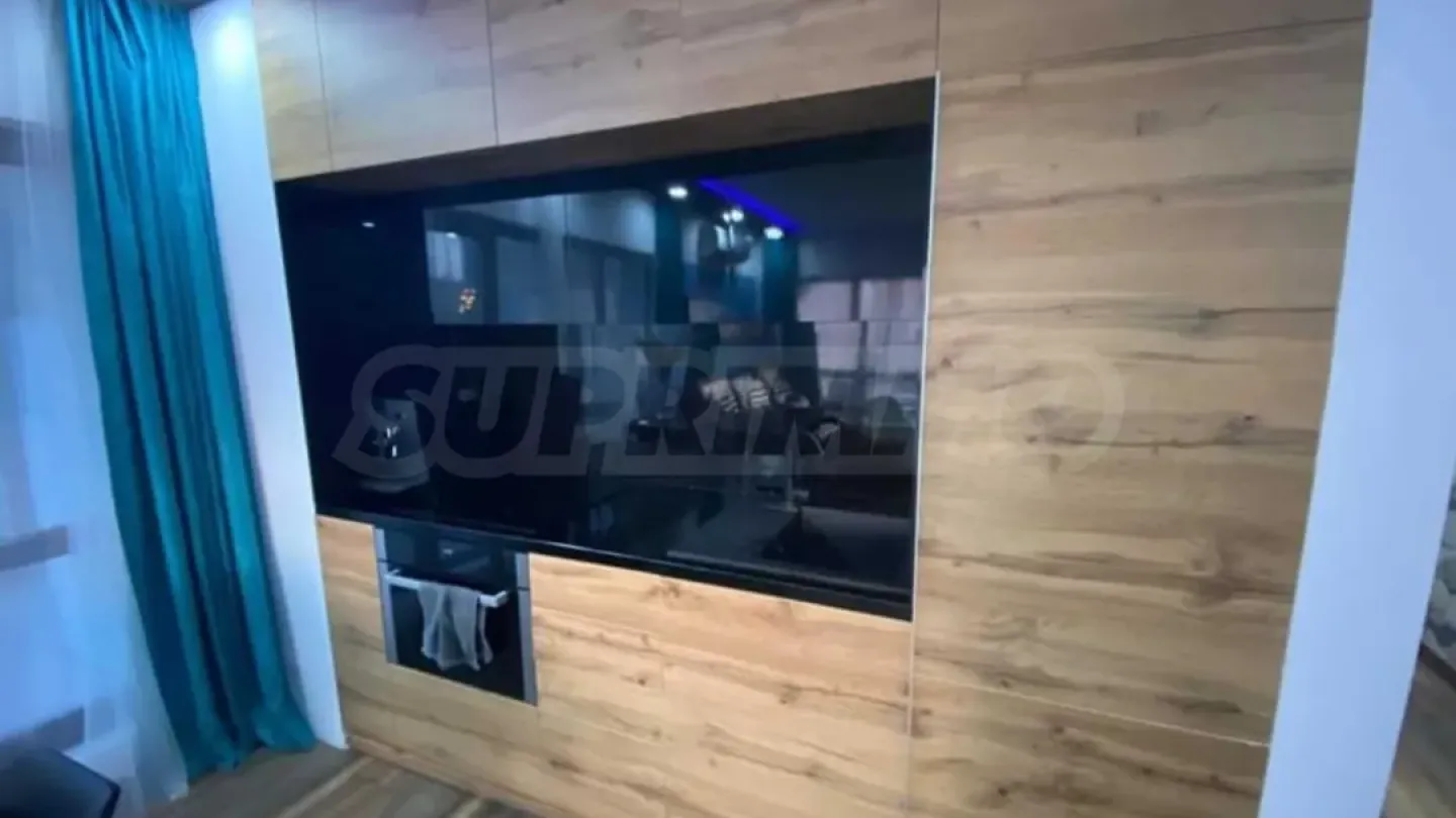 Spacious Fully Furnished Apartment in Varna, Bulgaria - Image 1