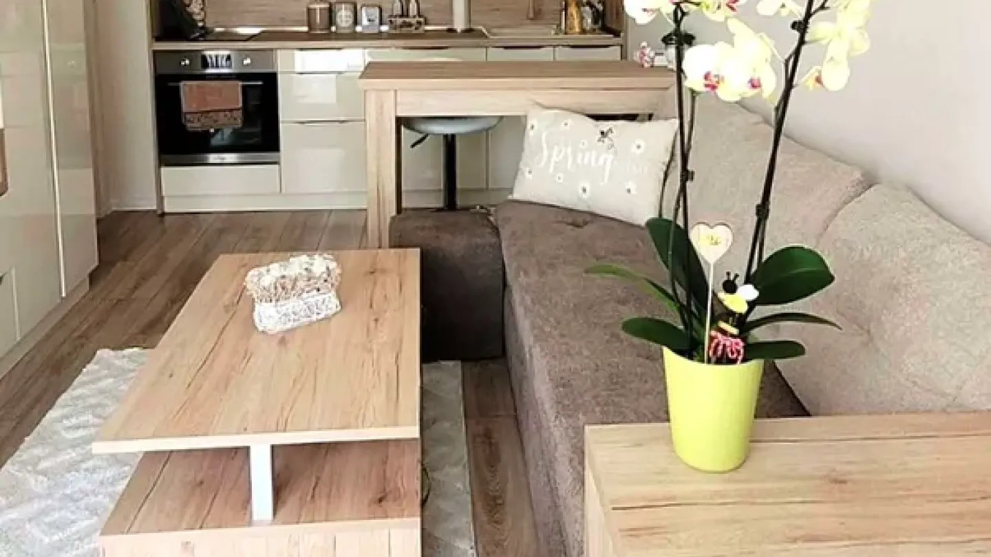 Stylish 1-Bedroom Apartment Near Mall Galeria, Stara Zagora - Image 3
