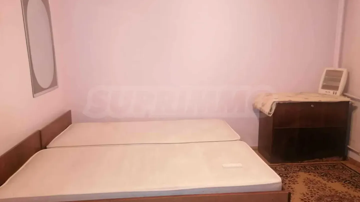 Fully Furnished 1-Bedroom Apartment in Plovdiv, Bulgaria - Image 2