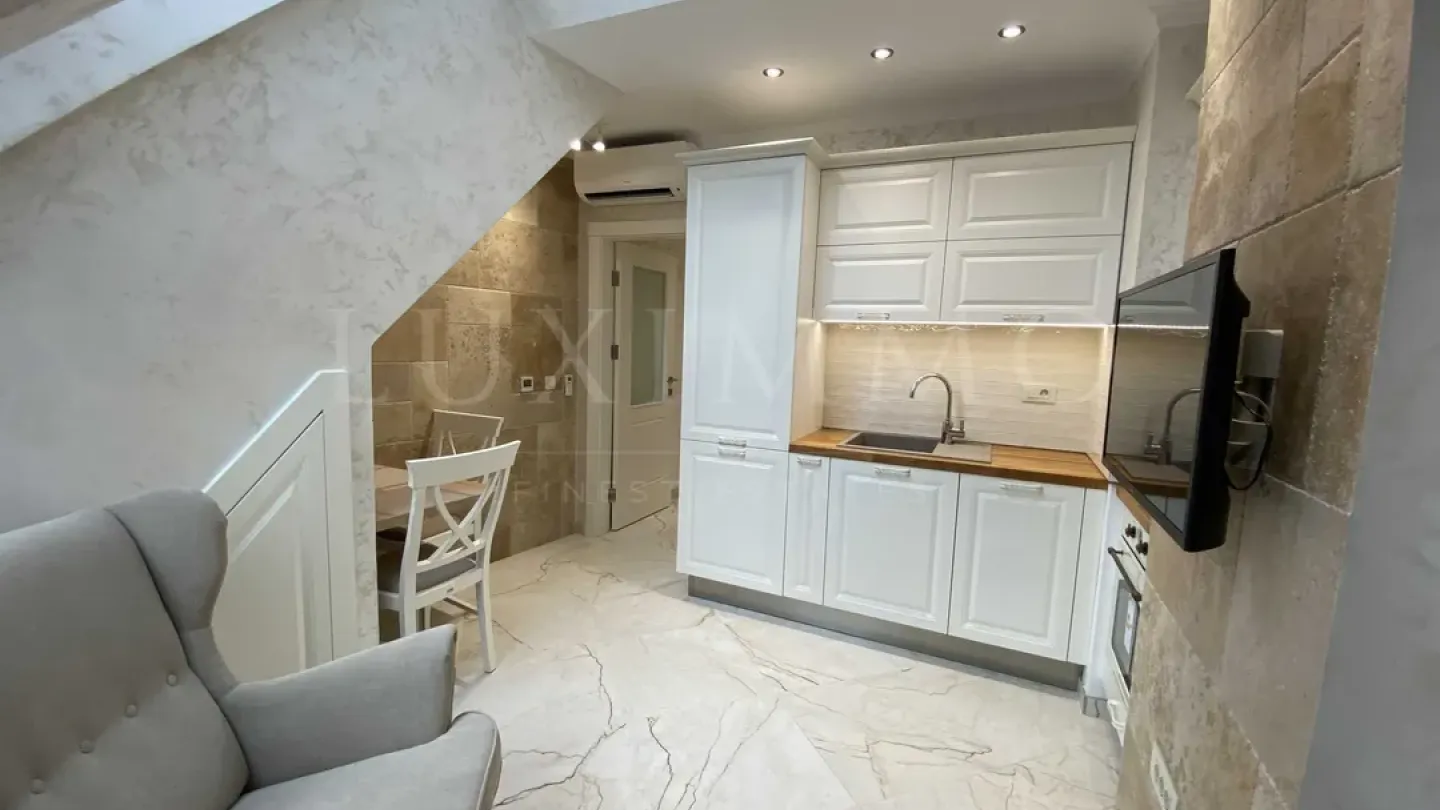 Stylish Varna Apartment – New Building, Fully Furnished, 60m² - Image 1