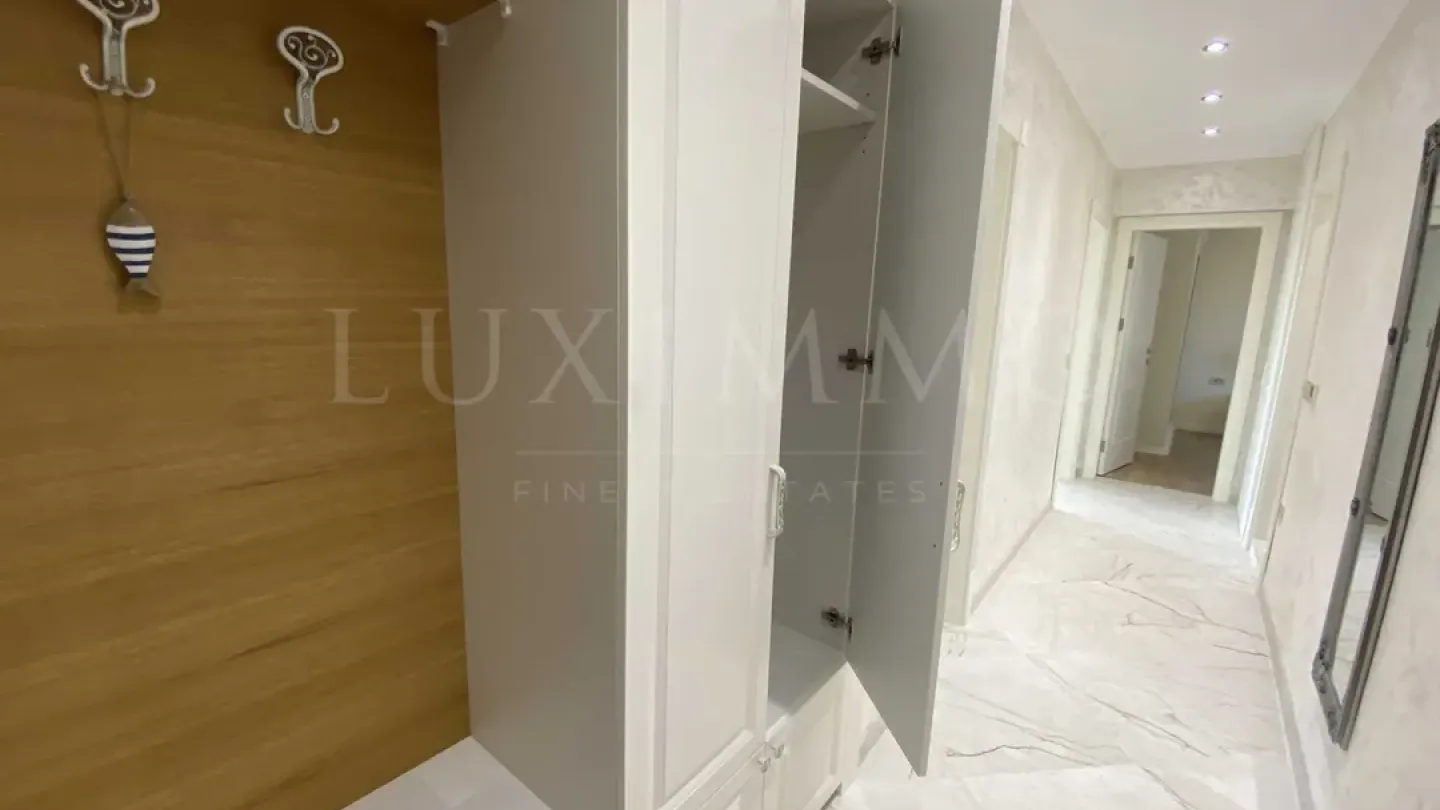 Spacious, Fully Furnished 2-Bedroom Apartment in Varna's Center - Image 2