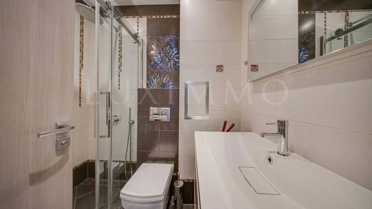 Spacious, Fully Furnished 2-Bedroom Apartment in Manastirski Livadi - Image 4