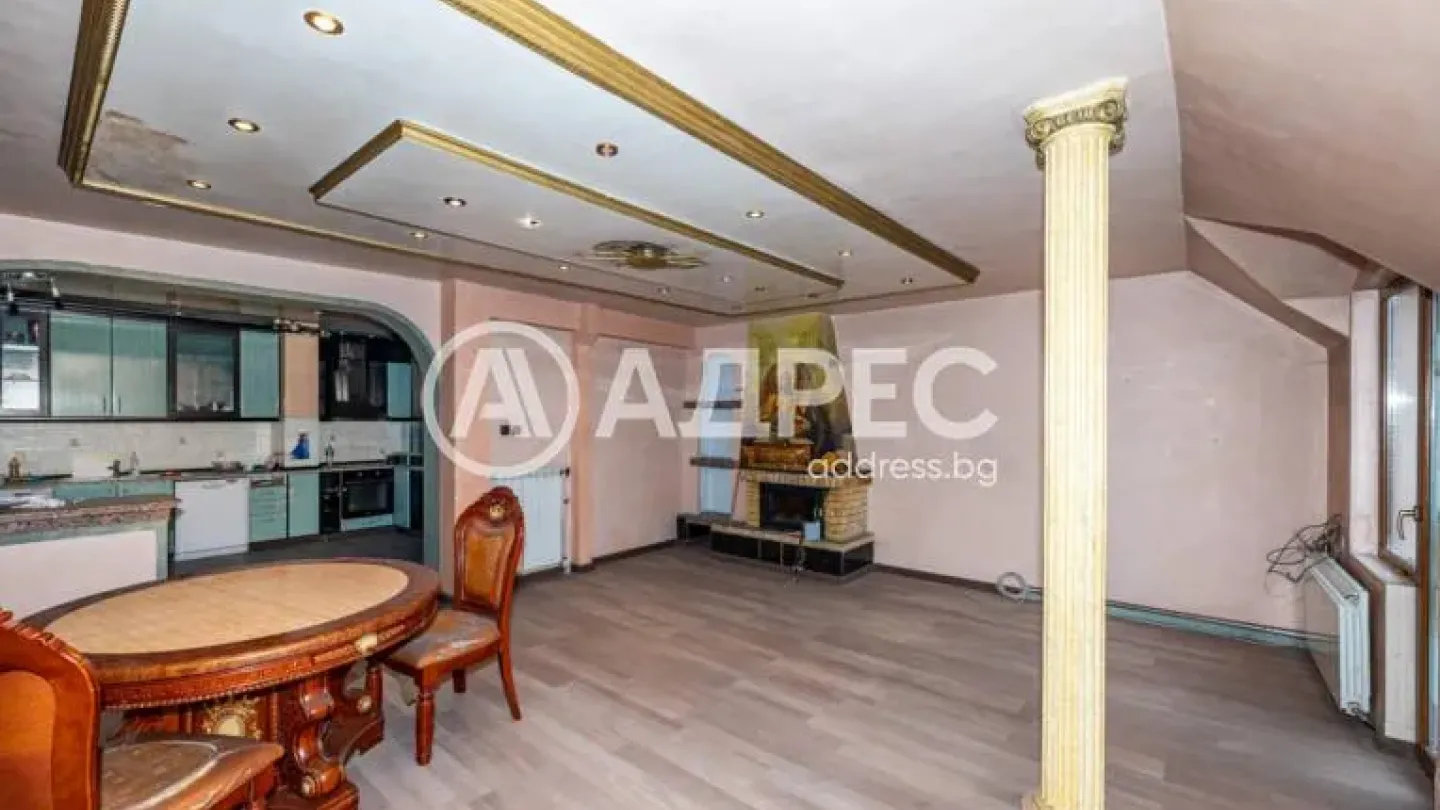 Spacious Three-Bedroom Plovdiv Apartment with Six Terraces – Perfect Family Home. - Image 2