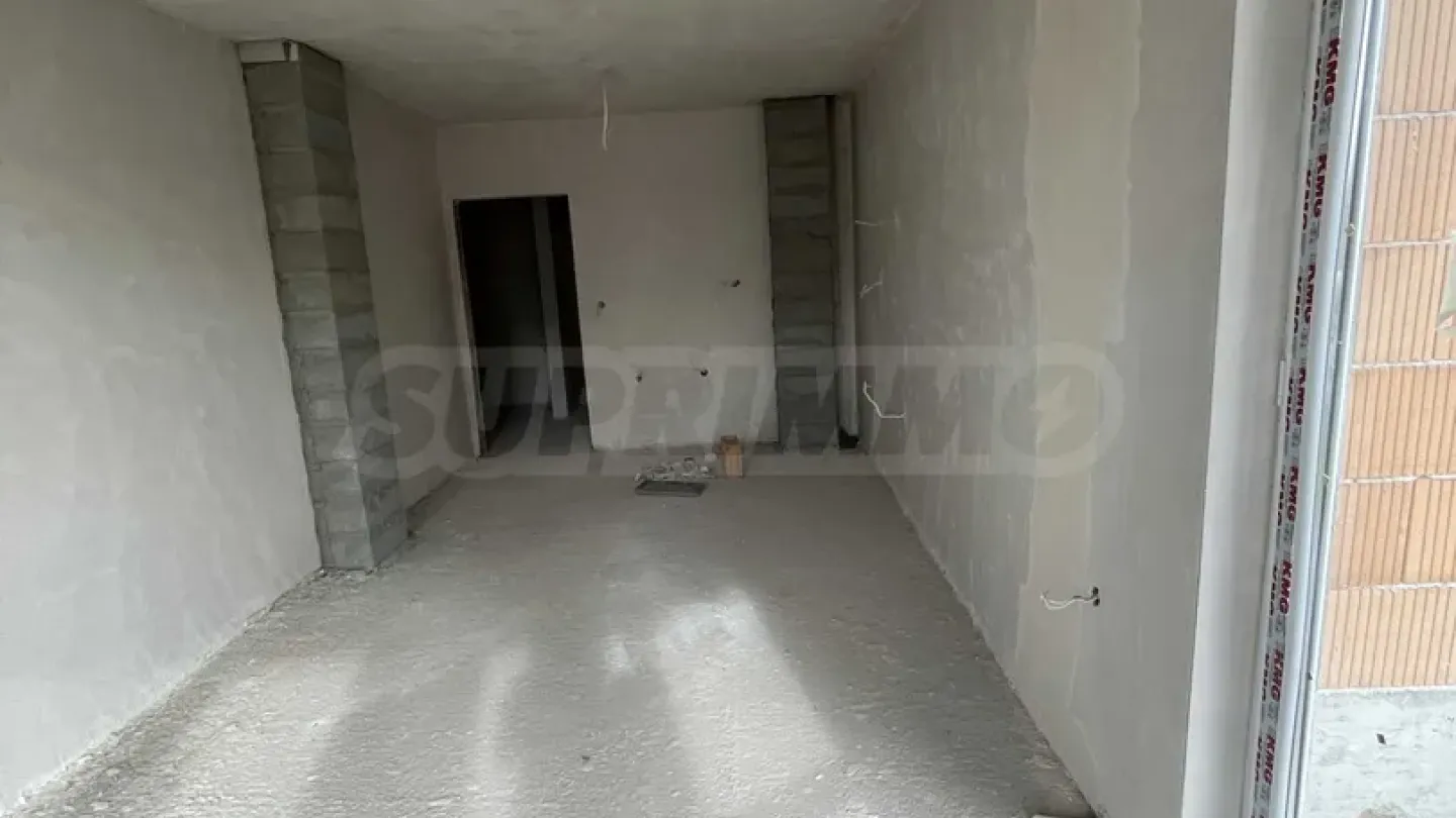 Spacious Burgas Apartment with Two Terraces & Lake Views - Image 5