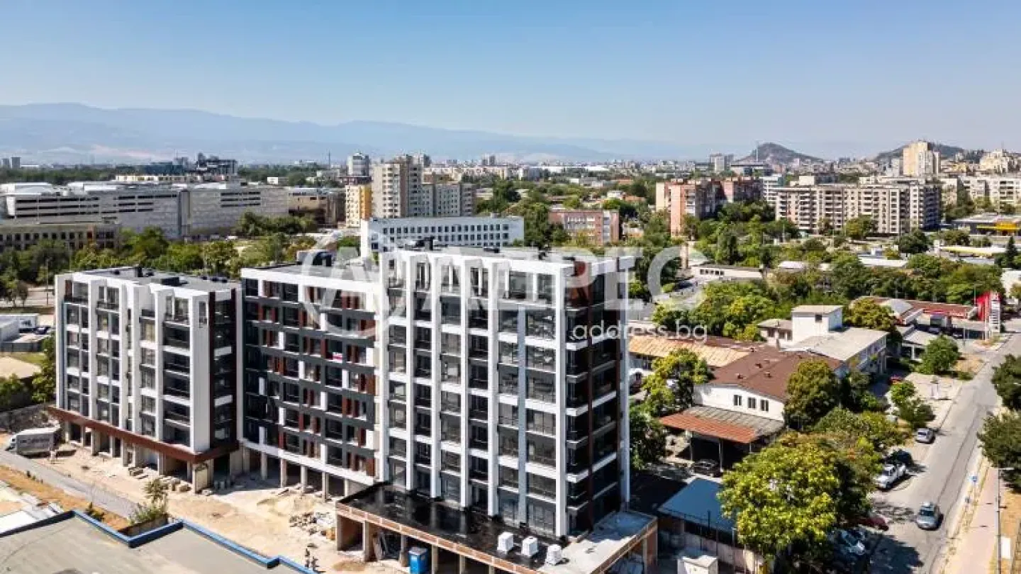 Spacious 2-Bedroom Apartment in Plovdiv's Trakia Quarter – Modern & Convenient. - Image 2