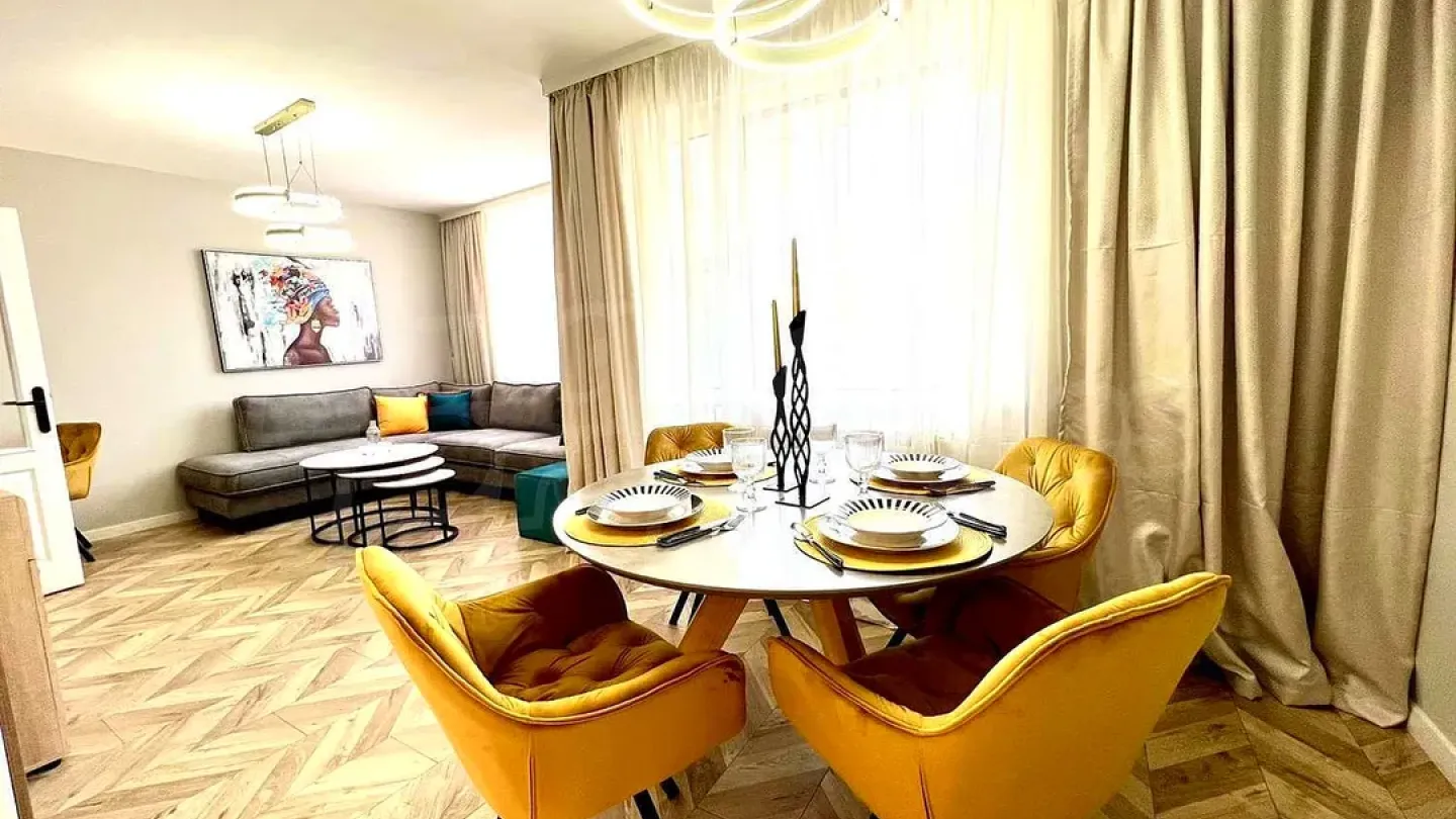 Spacious Two-Bedroom Apartment with Garage - Hristo Smirnenski, Plovdiv - Image 2