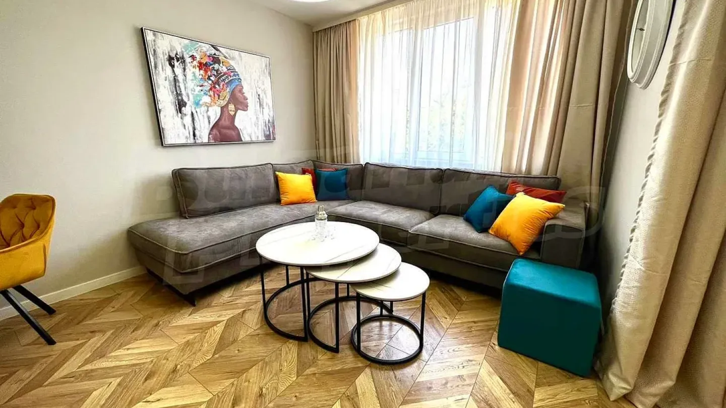Spacious Two-Bedroom Apartment with Garage - Hristo Smirnenski, Plovdiv - Image 5