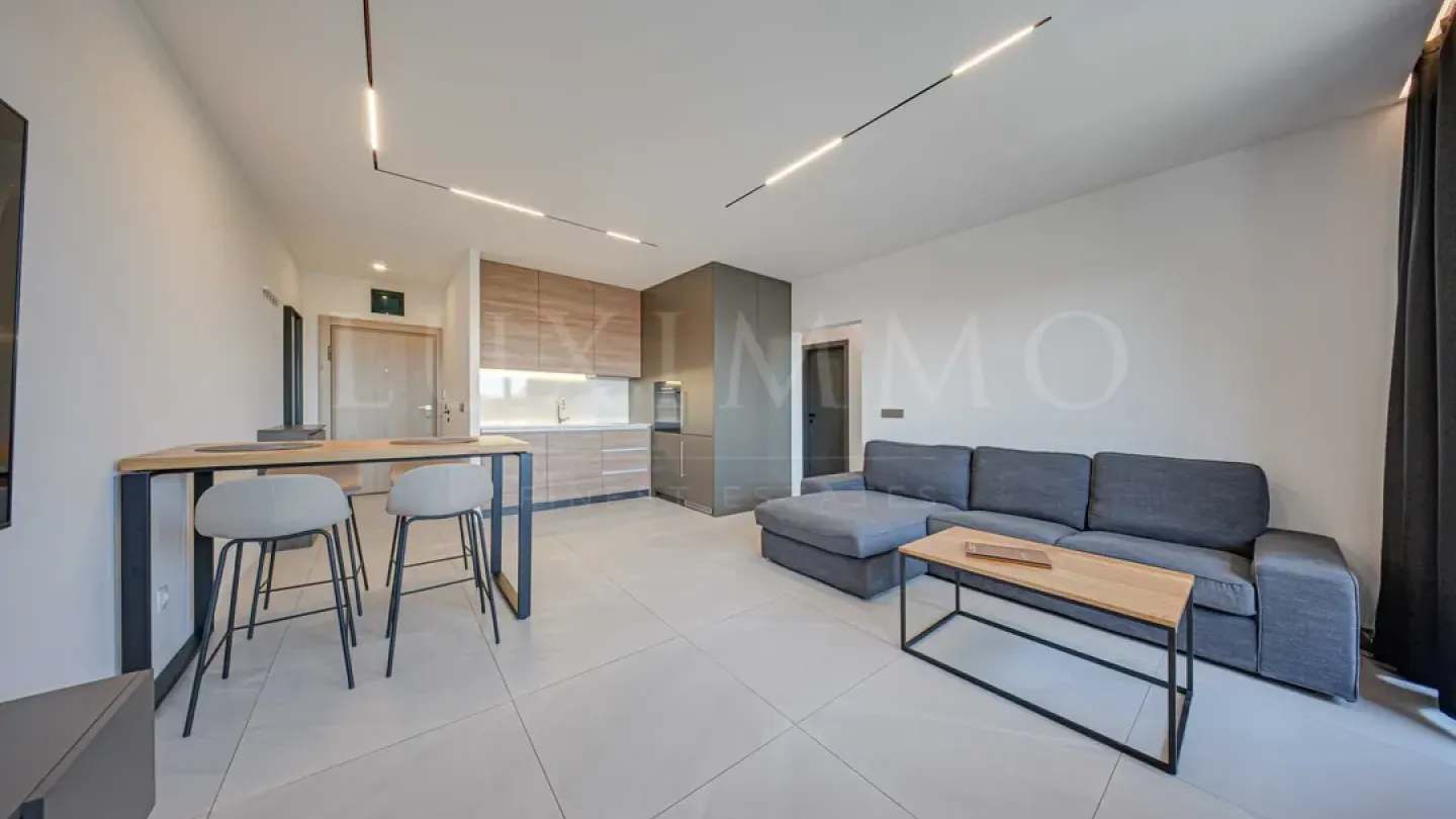 Spacious 2-Bed Apartment in Sofia’s "White Quarter" - Image 4