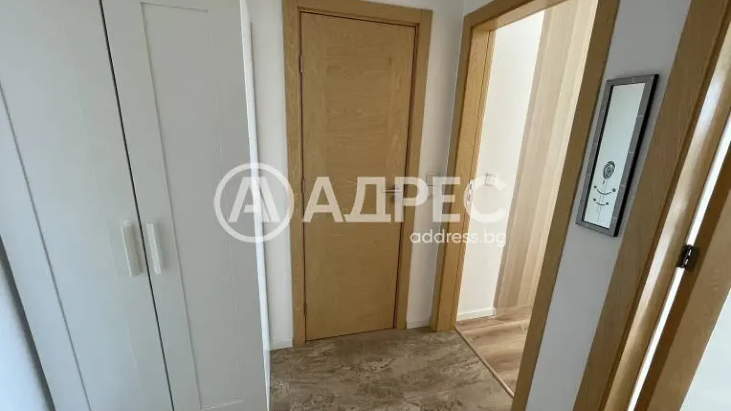 Bright 2-Bedroom Apartment for Rent in Varna's Brz District - Image 2