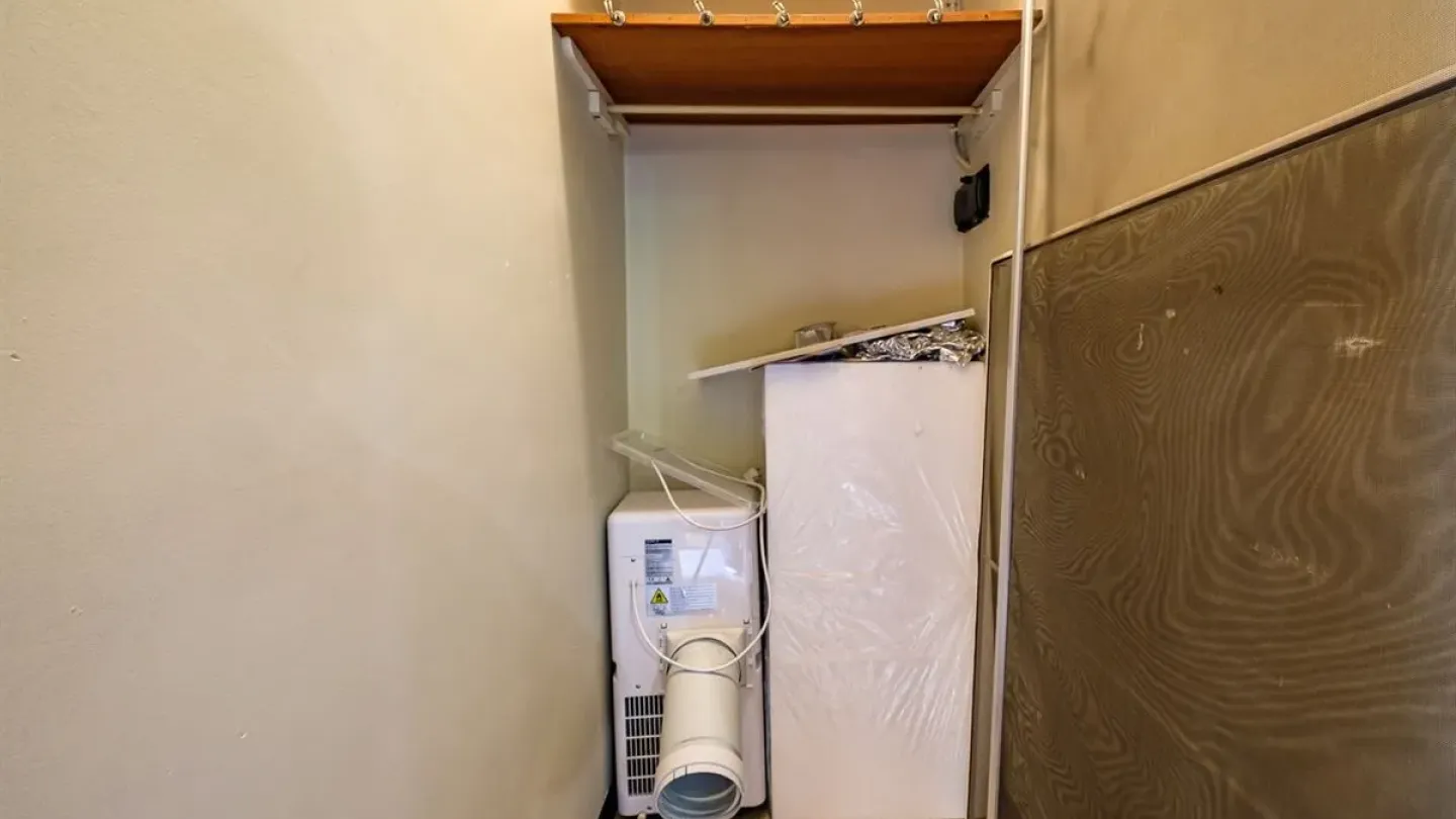 Charming 2-Bedroom Apartment Near Sint-Truiden City Center - Image 5