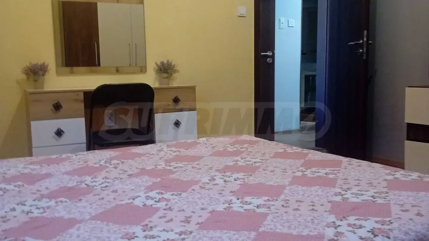 Stylish Fully Furnished 1-Bedroom Apartment in Burgas Center - Image 4