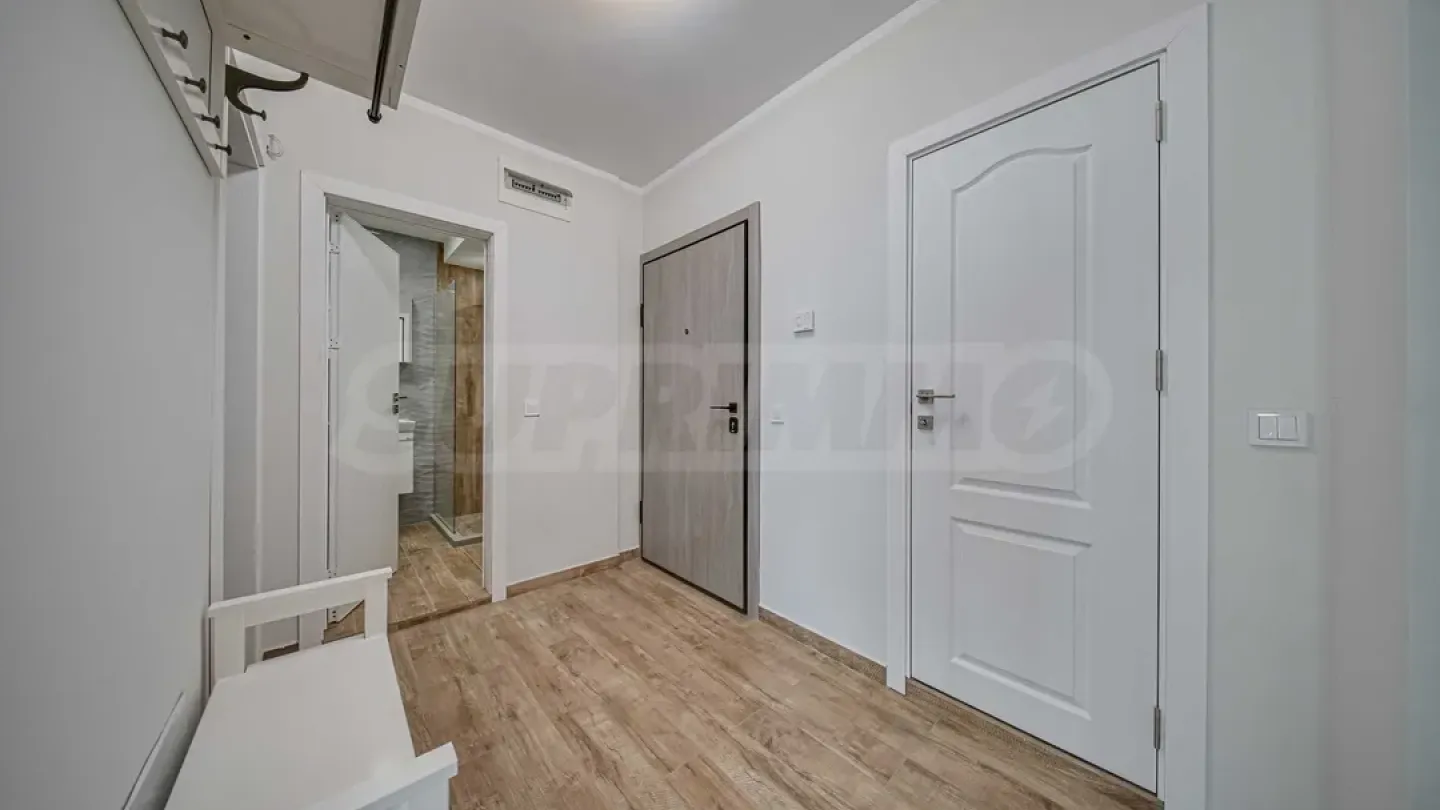 Spacious Fully Furnished Apartment with Terrace in Sofia - Image 5
