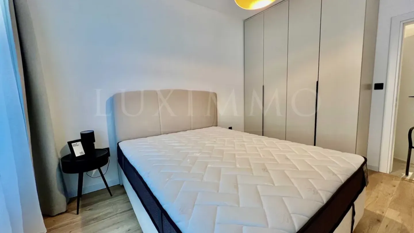 Stylish One-Bedroom Apartment Near Paradise Mall, Sofia - Image 5