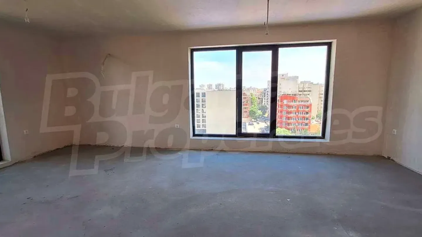 Spacious 2-Bedroom Apartment in Karshiyaka, Plovdiv – New Building - Image 4