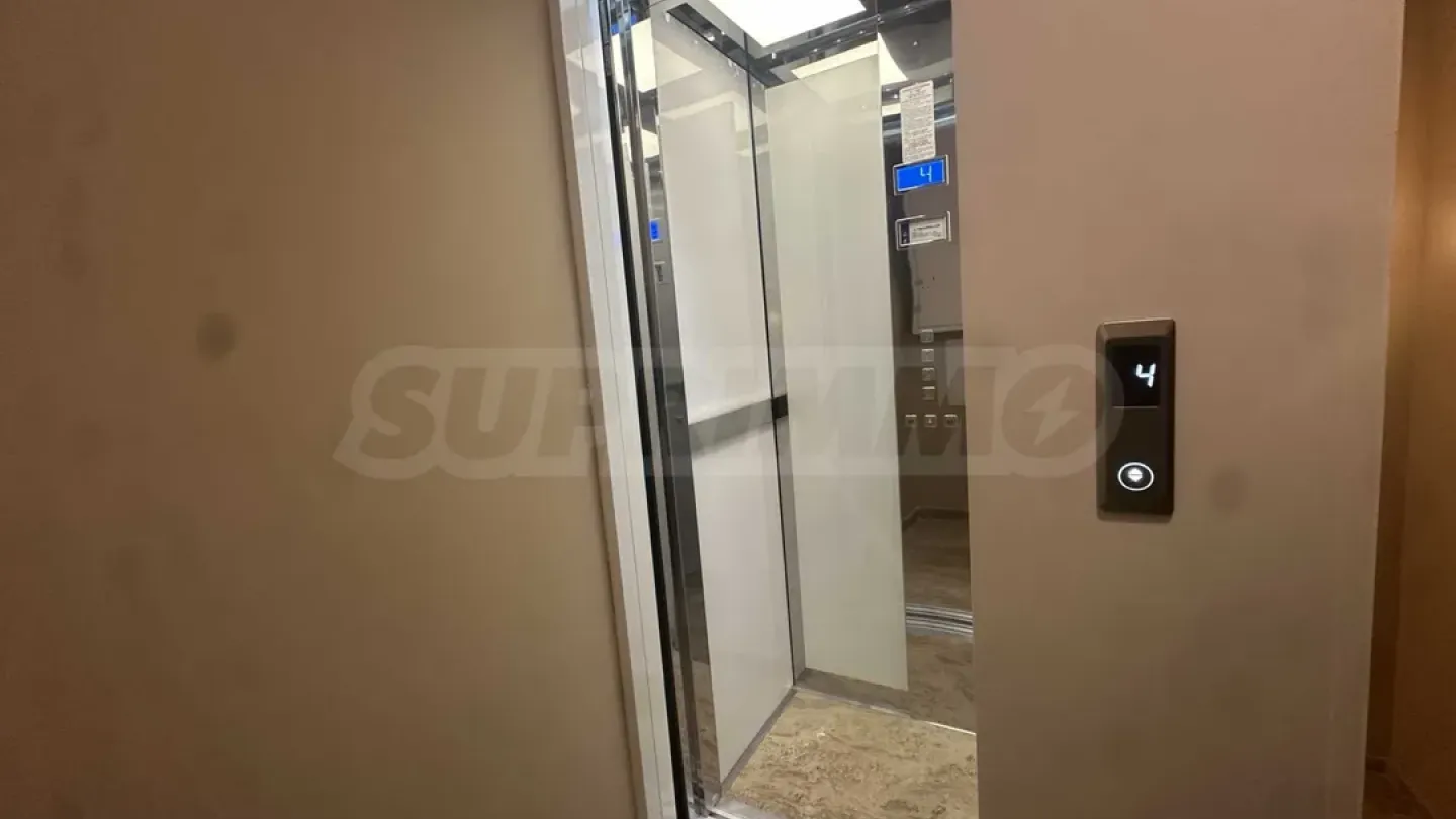 Spacious 3-Bedroom Apartment in Plovdiv Center - Image 3