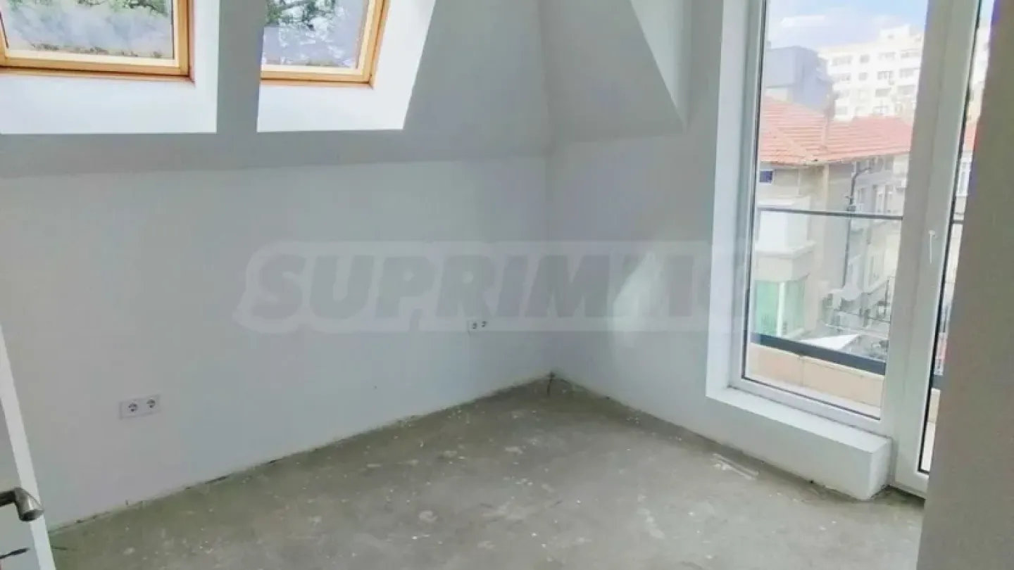 Spacious Levski Maisonette - Varna, Bulgaria, 117m2 - Image 2