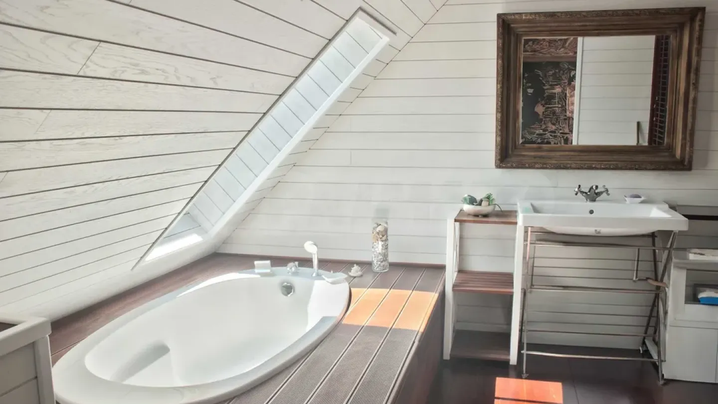 Spacious Fully Furnished Penthouse Apartment with Stunning Views in Sofia - Image 5