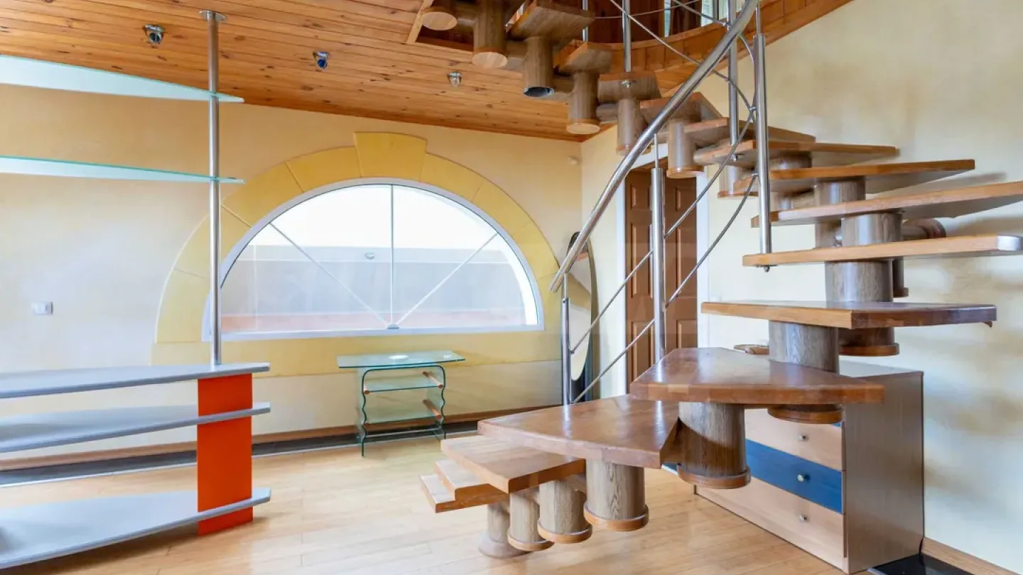 Artistic House w/ Large Garden - Sofia - Image 3