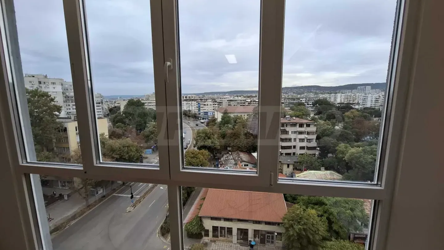 Apartment for sale in Varna - Image 5