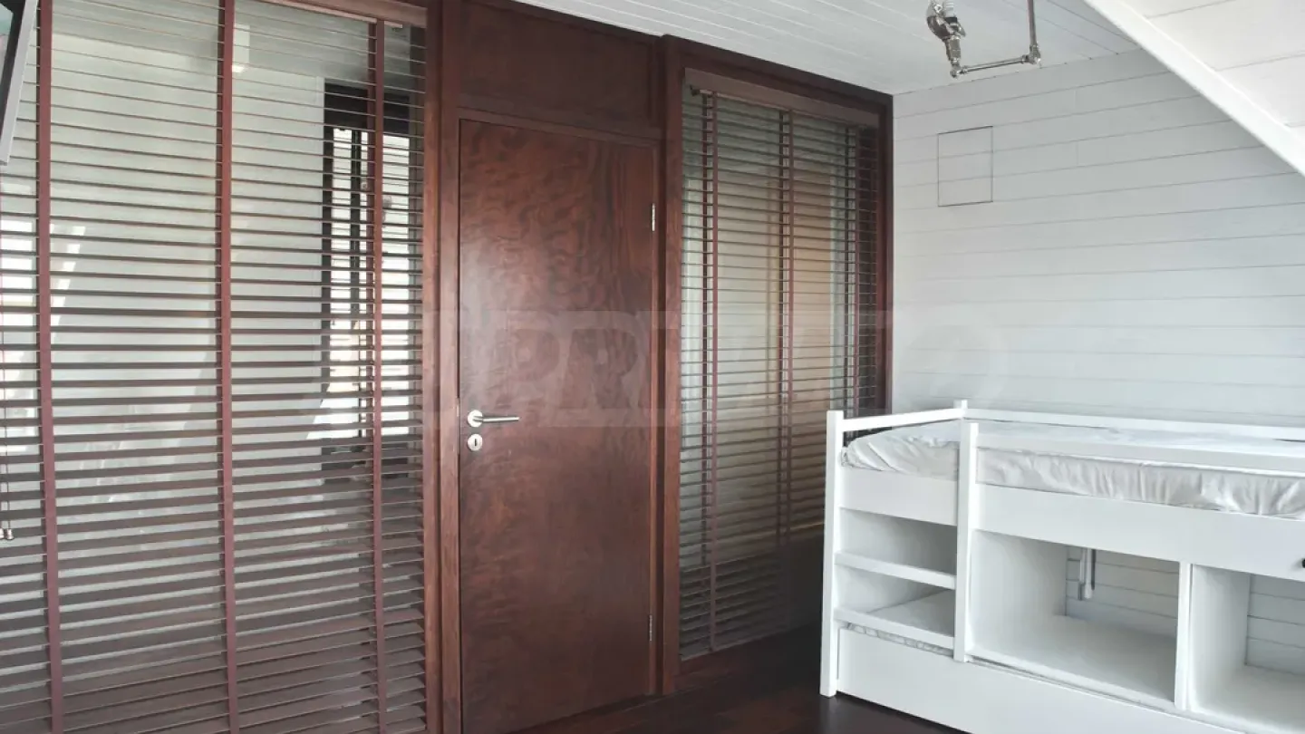 Spacious Fully Furnished Penthouse Apartment with Stunning Views in Sofia - Image 1