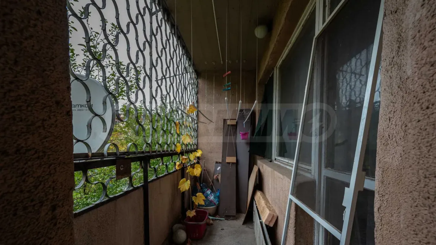 Spacious 2-Bedroom Apartment Near Metro in Sofia - Image 4