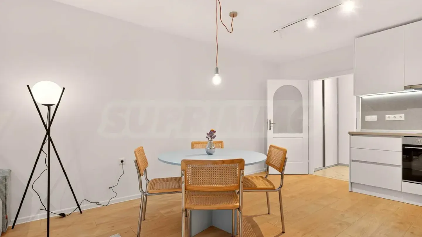 Stylish 2-Bedroom Apartment in Central Varna - Fully Furnished - Image 5