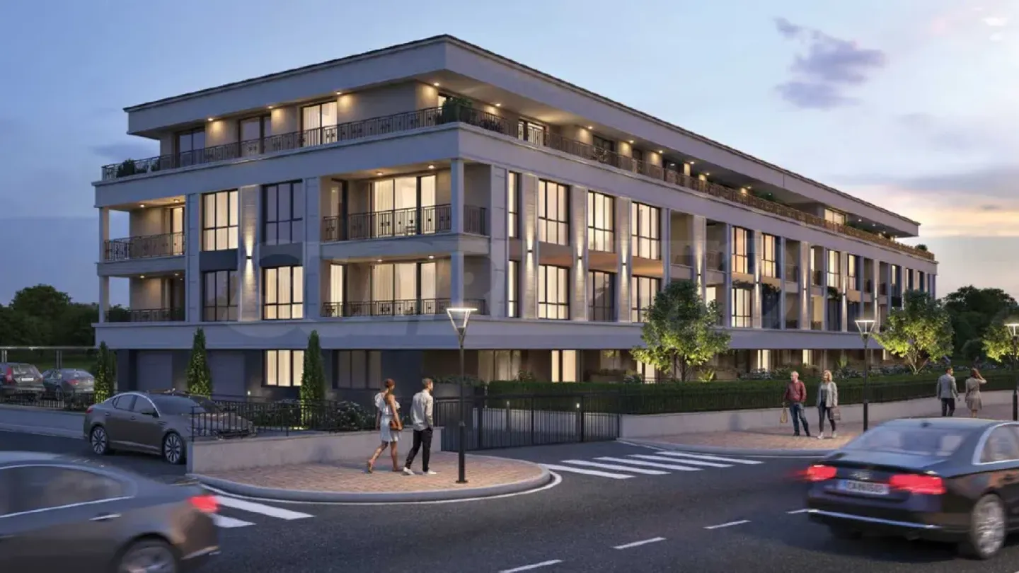 Spacious 3-Bedroom Apartment in New Complex - Image 3