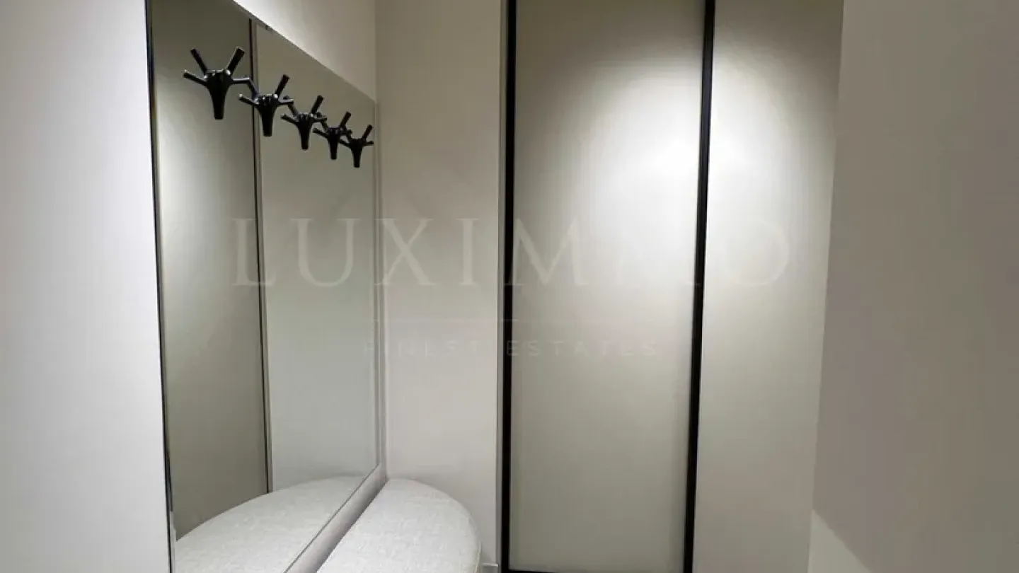 Stylish 2-Bedroom Apartment in Krastova Vada, Sofia - Image 4