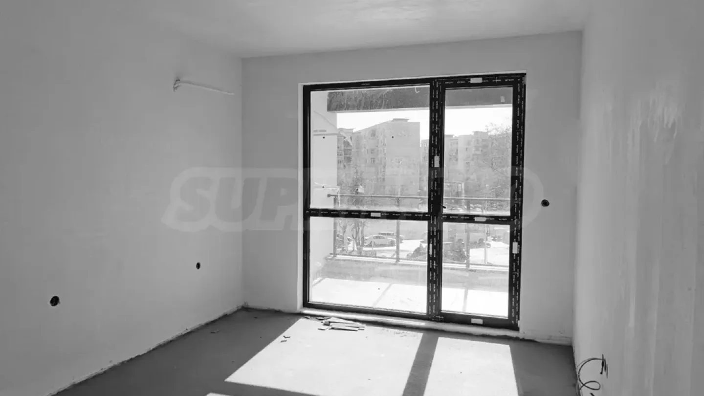 Spacious 2-Bedroom Apartment in New Plovdiv Complex - Image 1