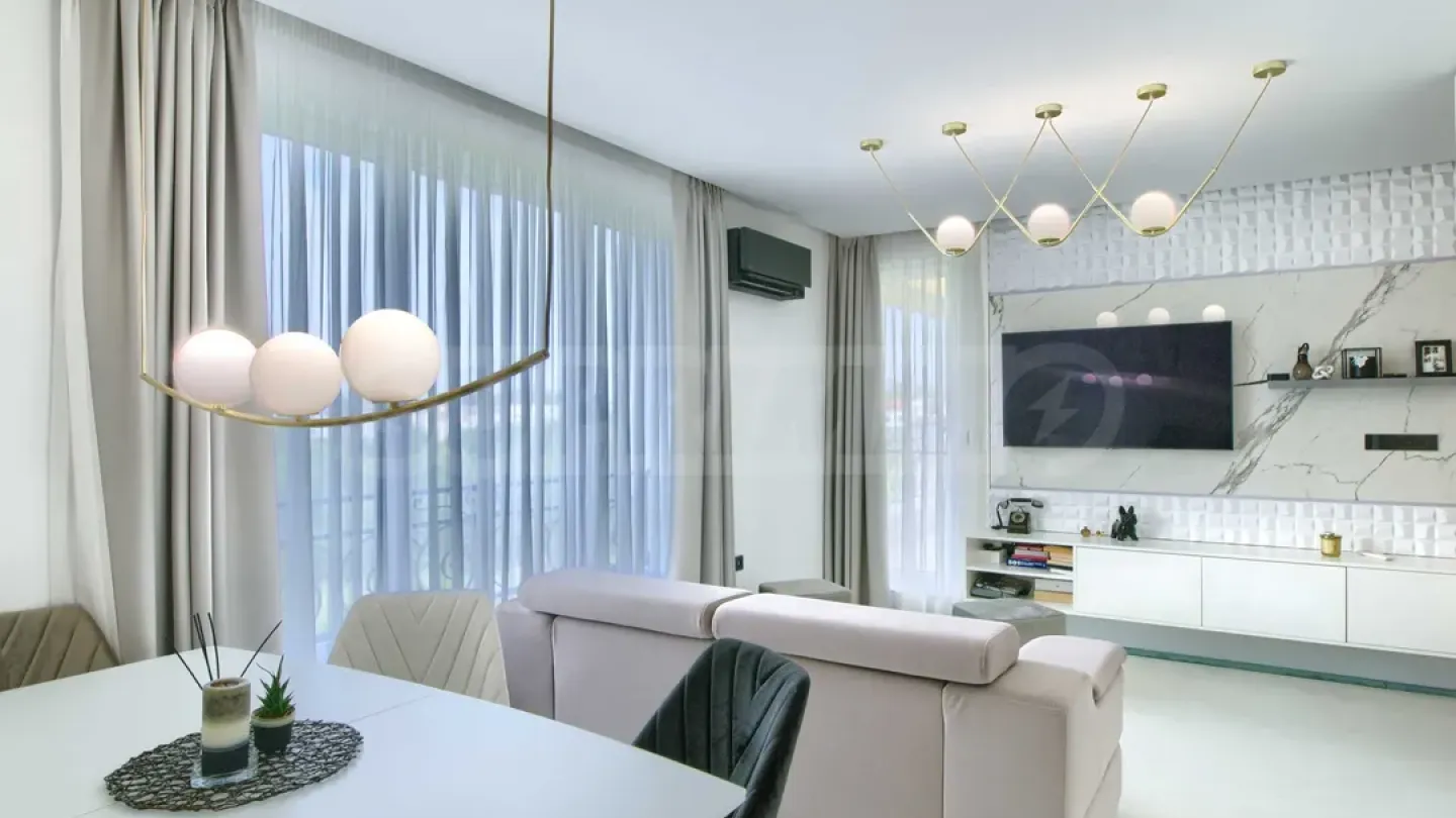 Stylish Fully Furnished Apartment in Plovdiv's Christ Smienski Area - Image 3