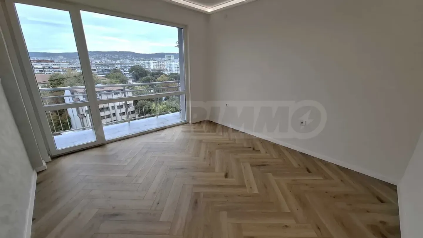 Apartment for sale in Varna - Image 4