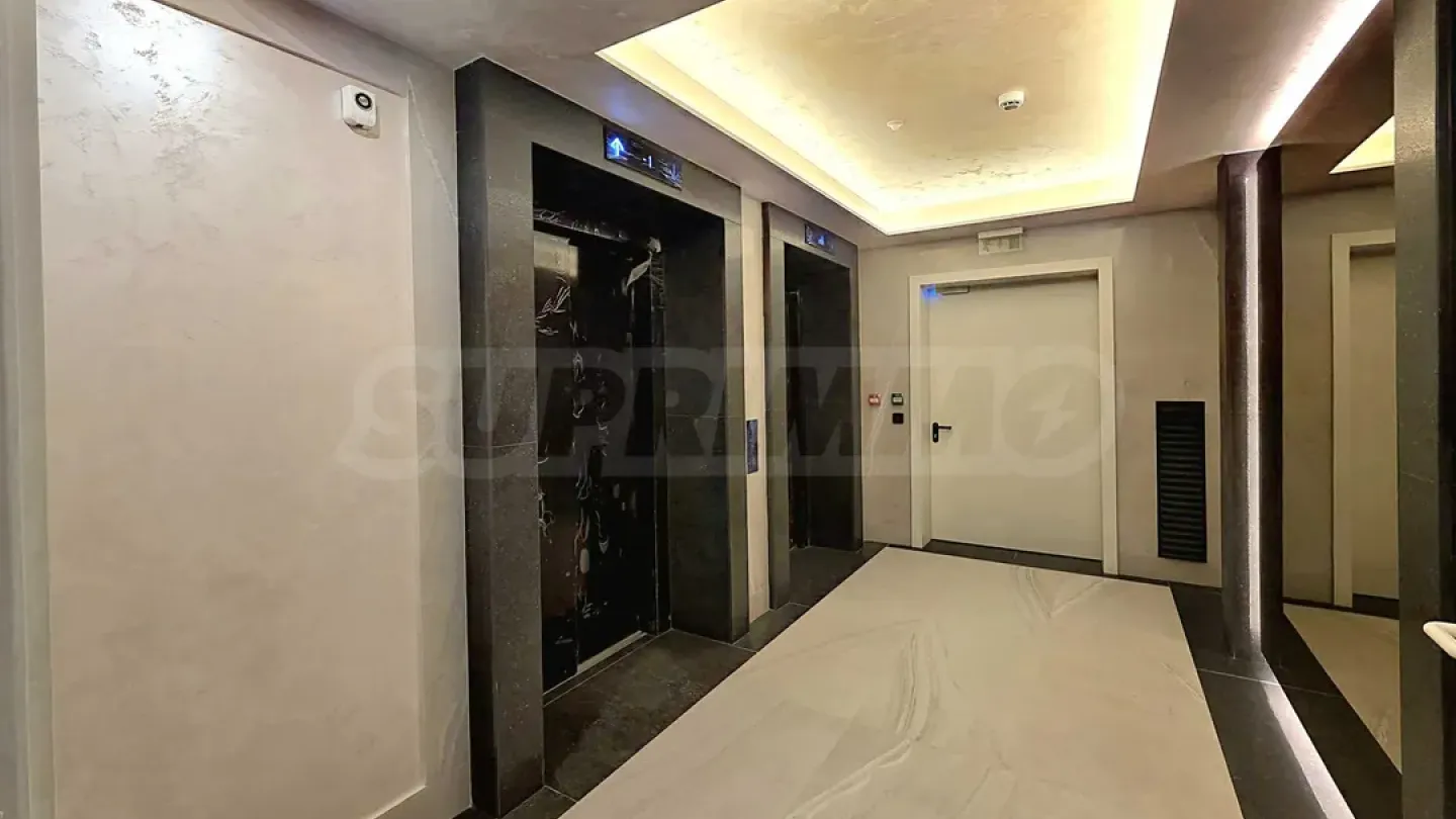 Smart Tower: 2 Bed, Stunning Views, EUR 680K - Image 5