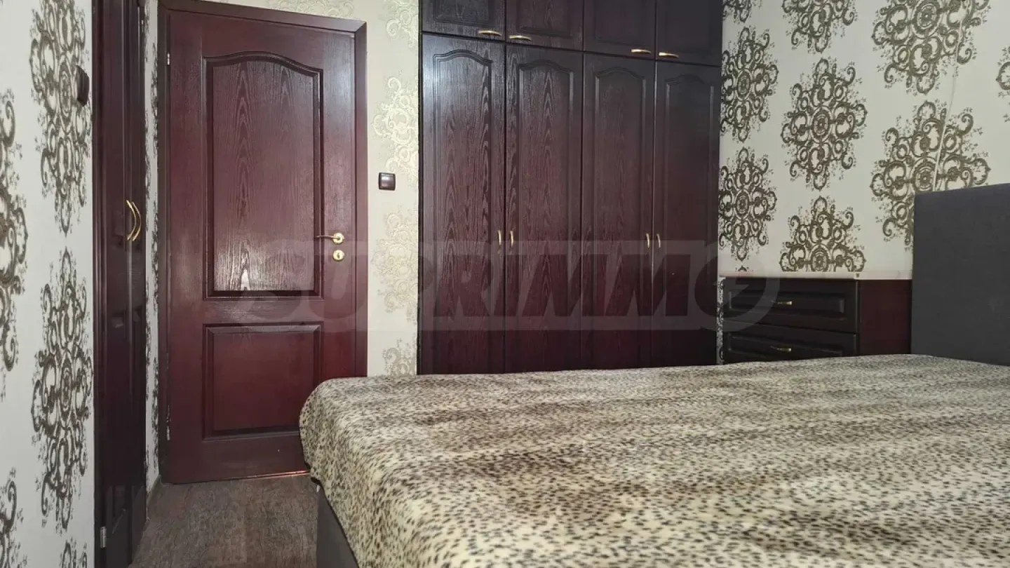 Spacious 3BR Apartment - Христо Смирненски, Plovdiv - Image 2