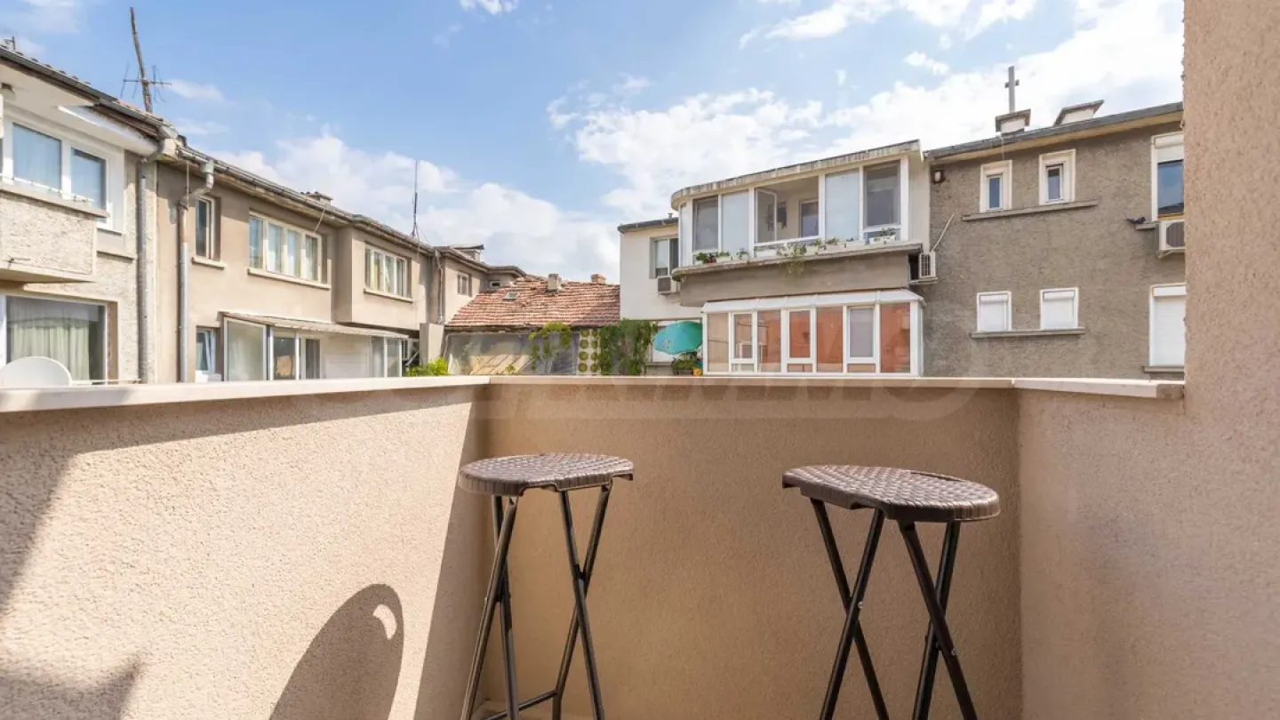 Fully Furnished Varna Apartment - Beachfront Gem, 1 Bed - Image 1