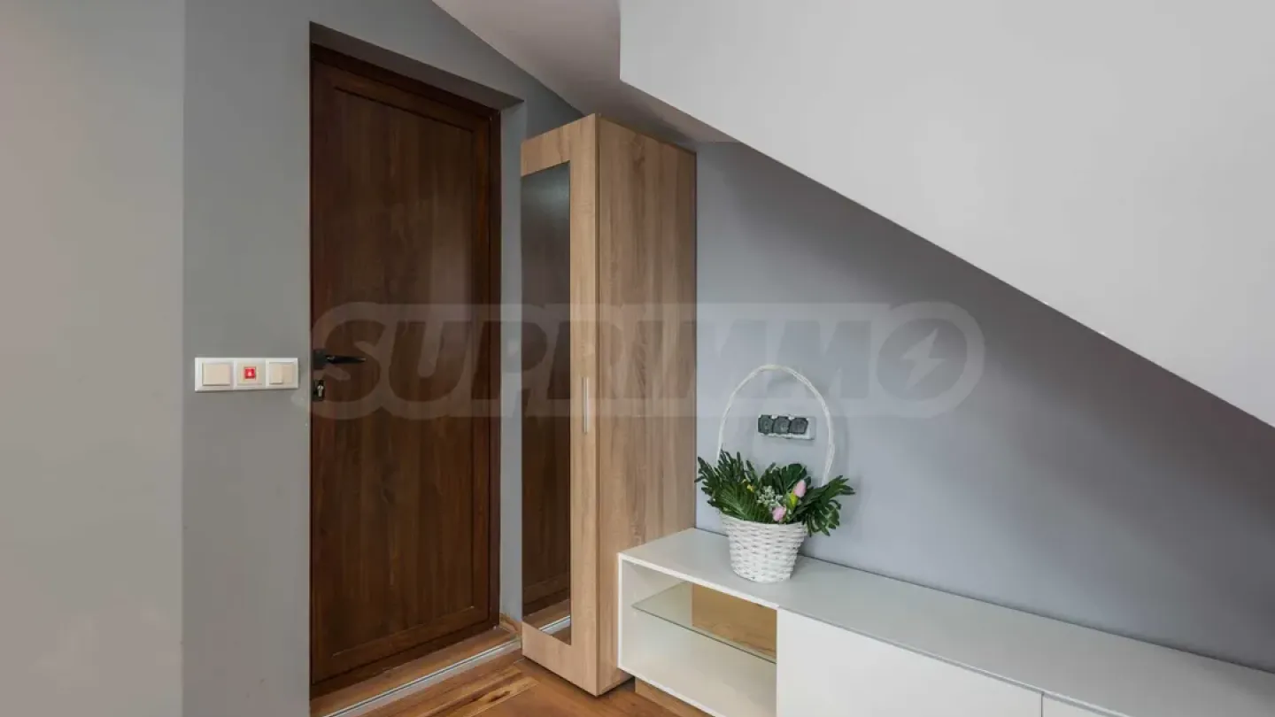 Luxury Fully Furnished Mezonet in Varna City Center - Image 5