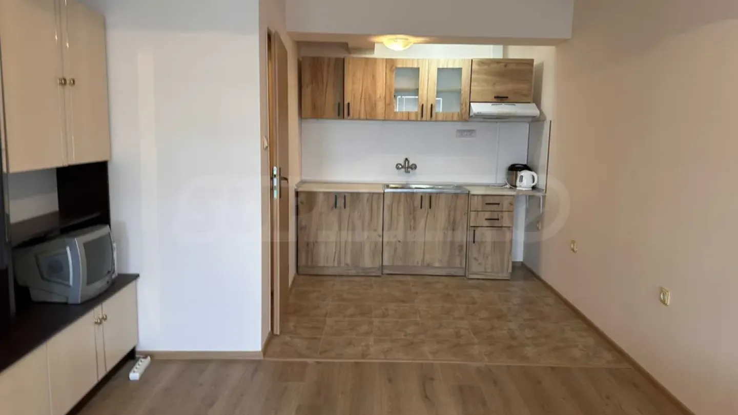 Stylish Varna Apartment – Fully Furnished, Prime Location - Image 1