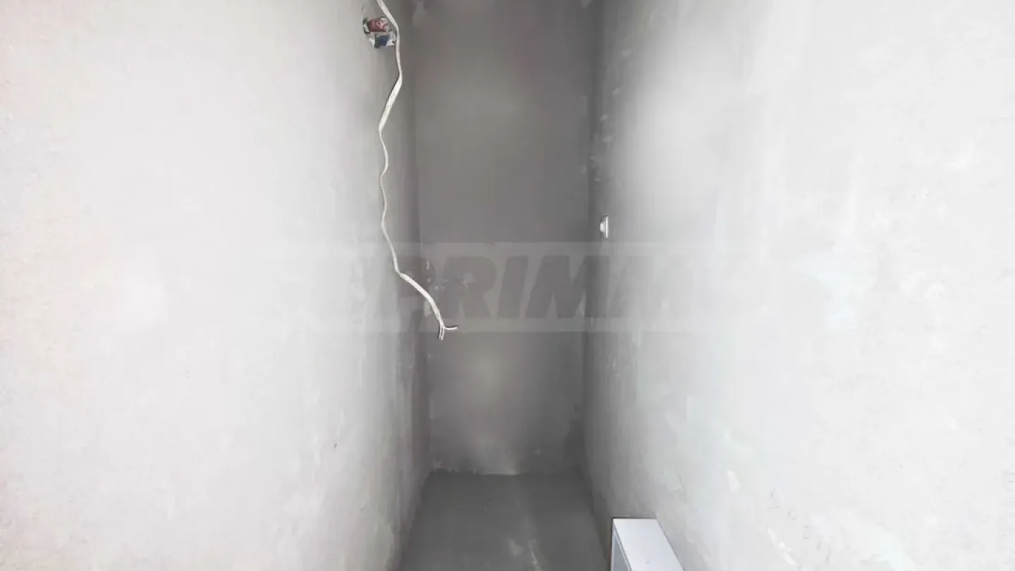 Spacious Apartment with Panoramic Terrace in Sofia - Image 5