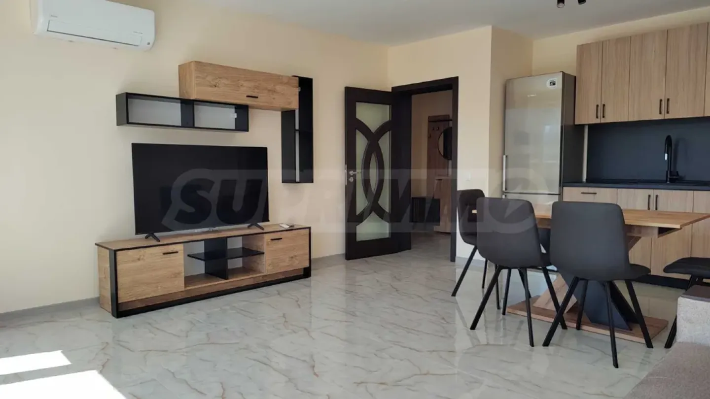Fully Furnished 3BR Apartment in Plovdiv Center - Image 4
