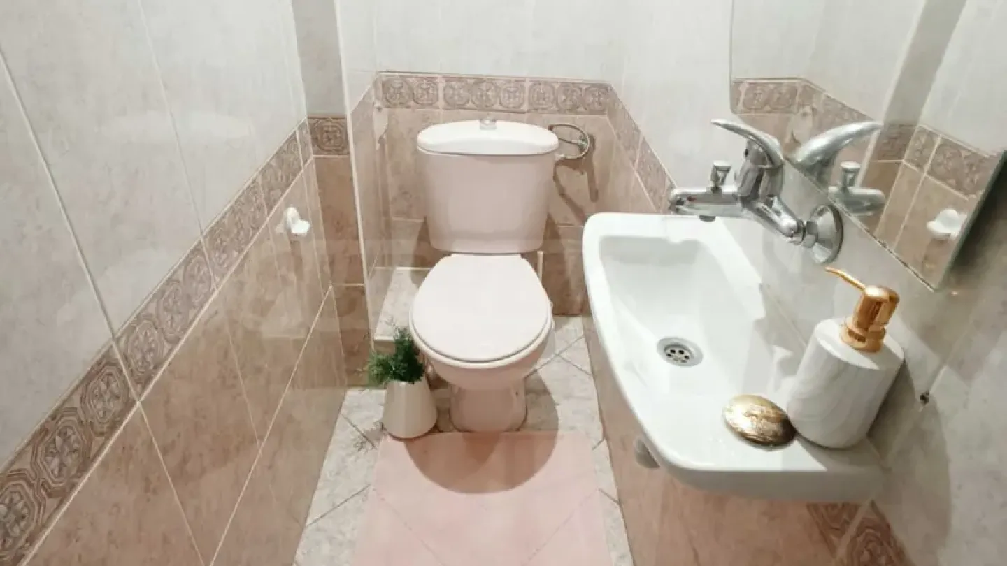 Bright 3-Bedroom Apartment in Varna's "Chayka" - Image 1