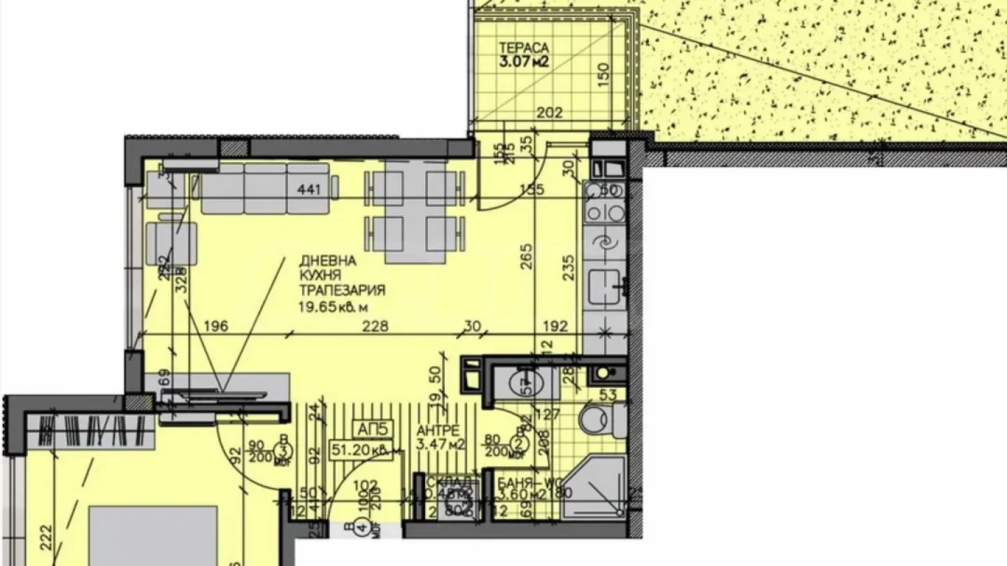 Spacious 2-Bedroom Apartment in Burgas City - Image 3